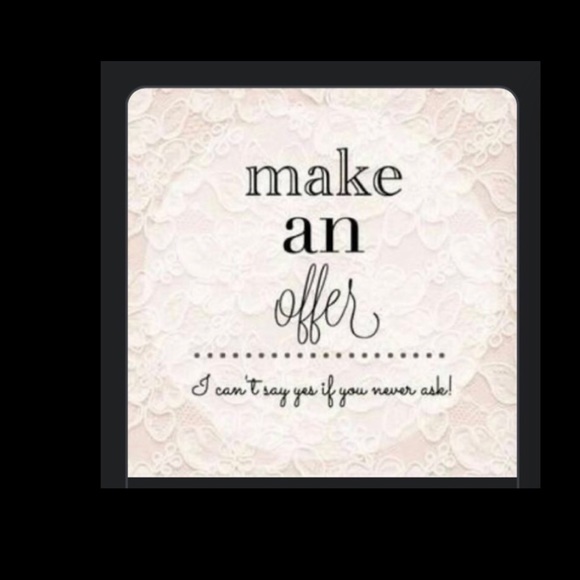 Meet your Posher, Ada - Picture 1 of 2